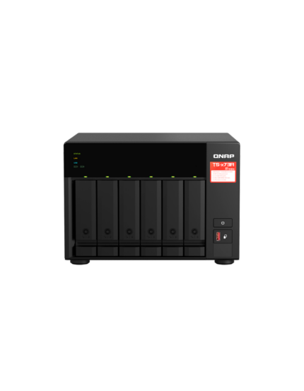 Servidor NAS de almacenamiento en red QNAP TS-673A-8G de 6 bahías tipo torre con procesador AMD Ryzen.